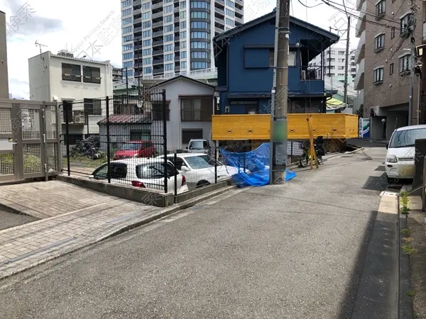 渋谷区富ケ谷２丁目月極駐車場