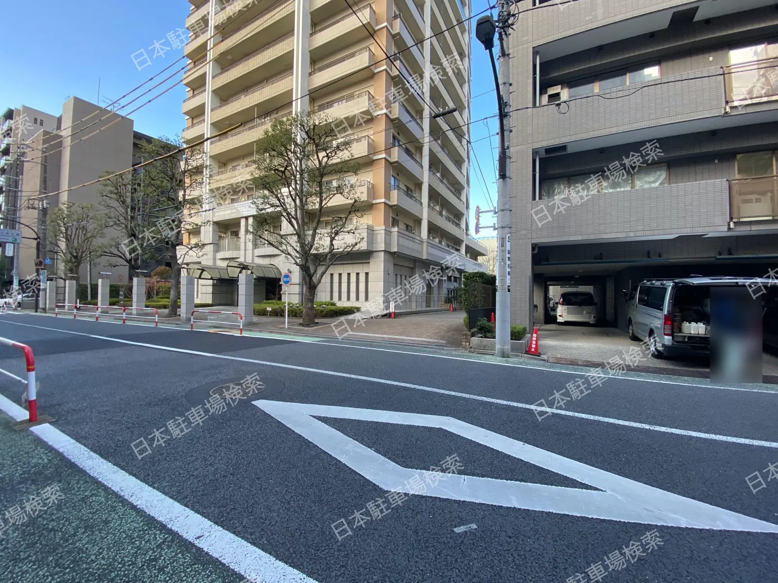 新宿区東五軒町5  月極駐車場