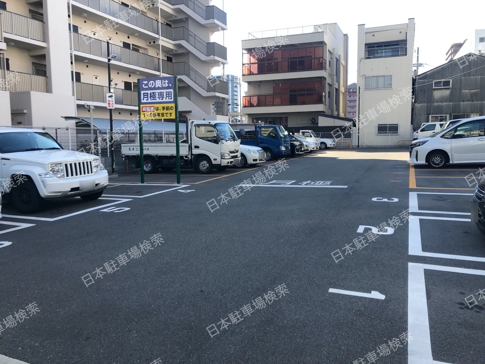 大阪市浪速区木津川１丁目　月極駐車場