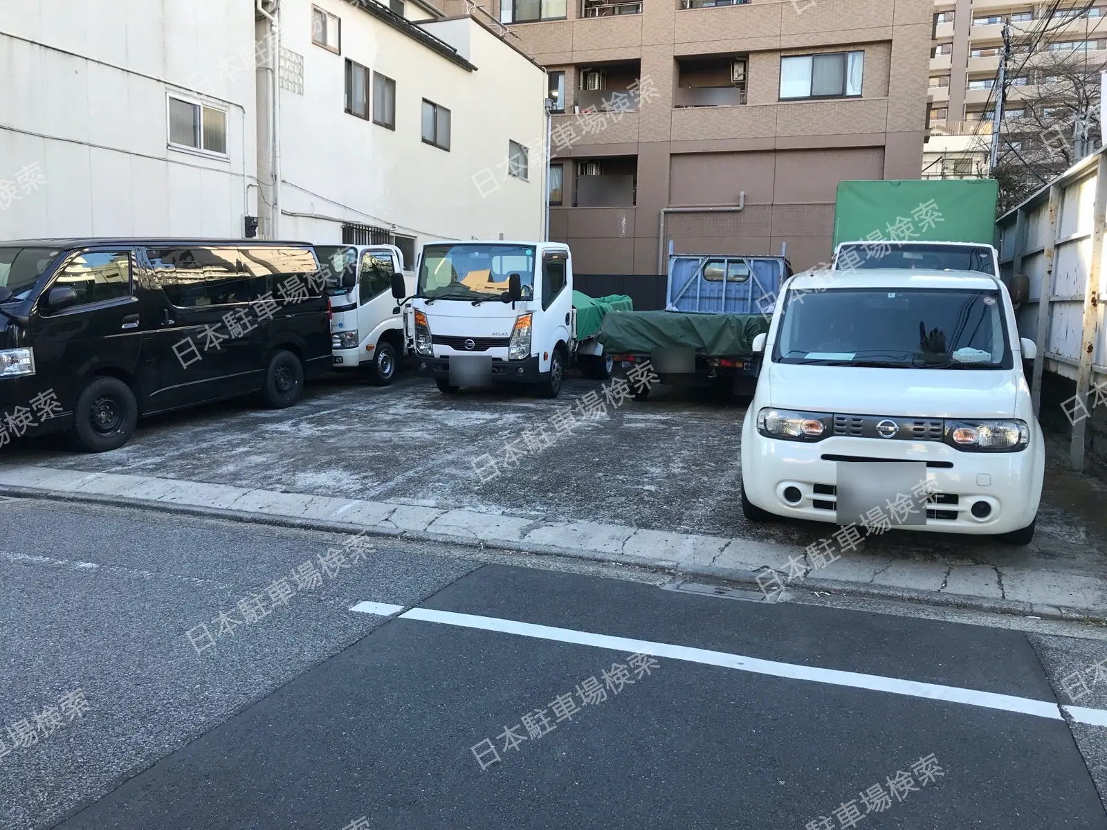 松が谷3丁目　月極駐車場