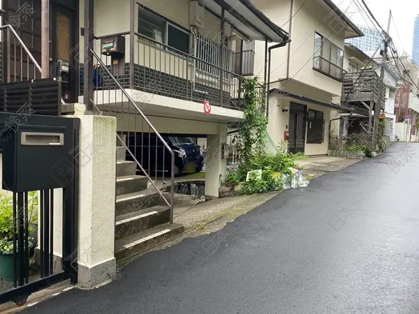 渋谷区東１丁目　月極駐車場