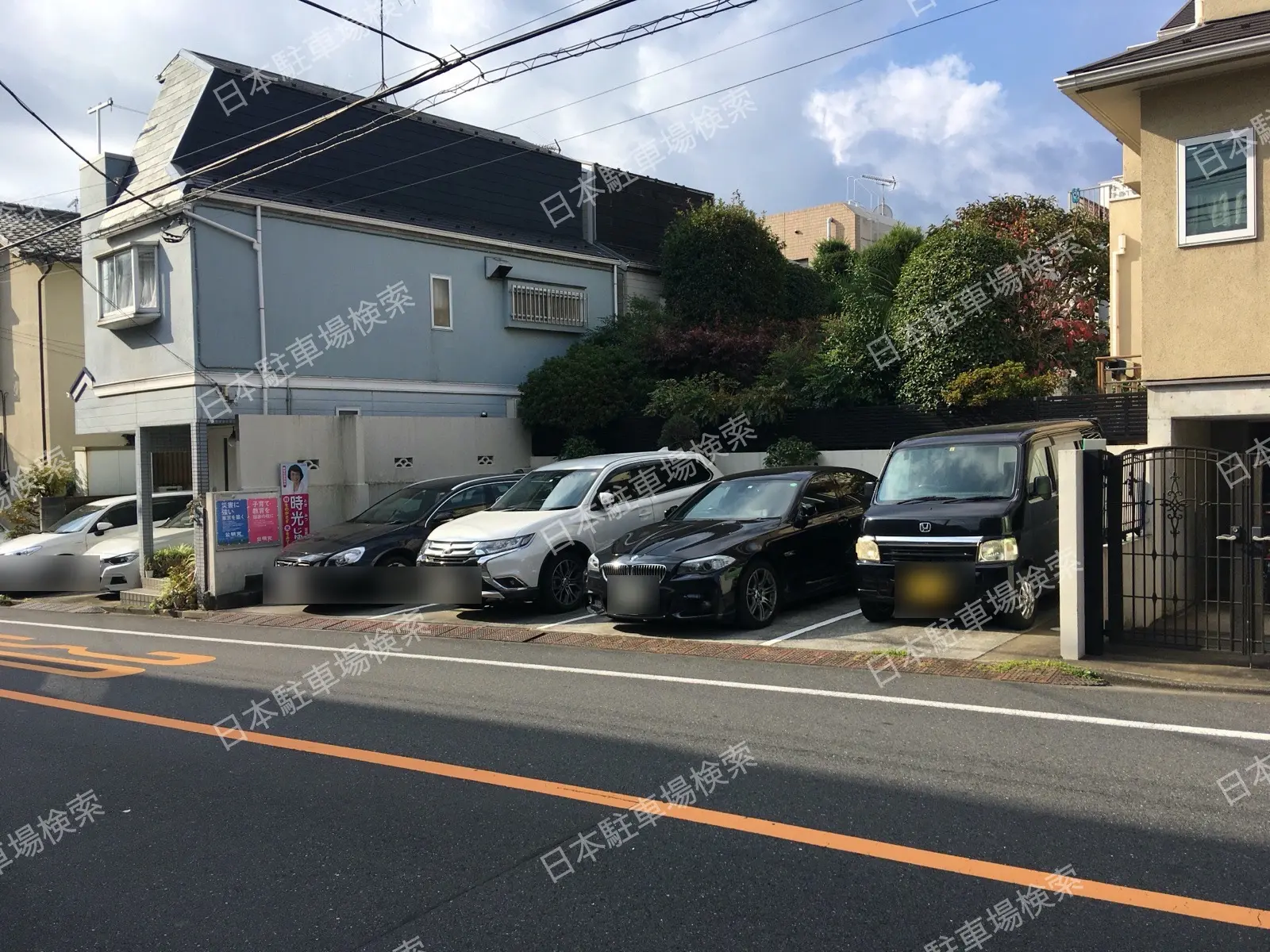 新宿区西落合２丁目　月極駐車場