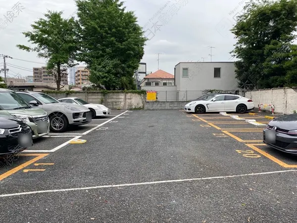 渋谷区上原２丁目　月極駐車場