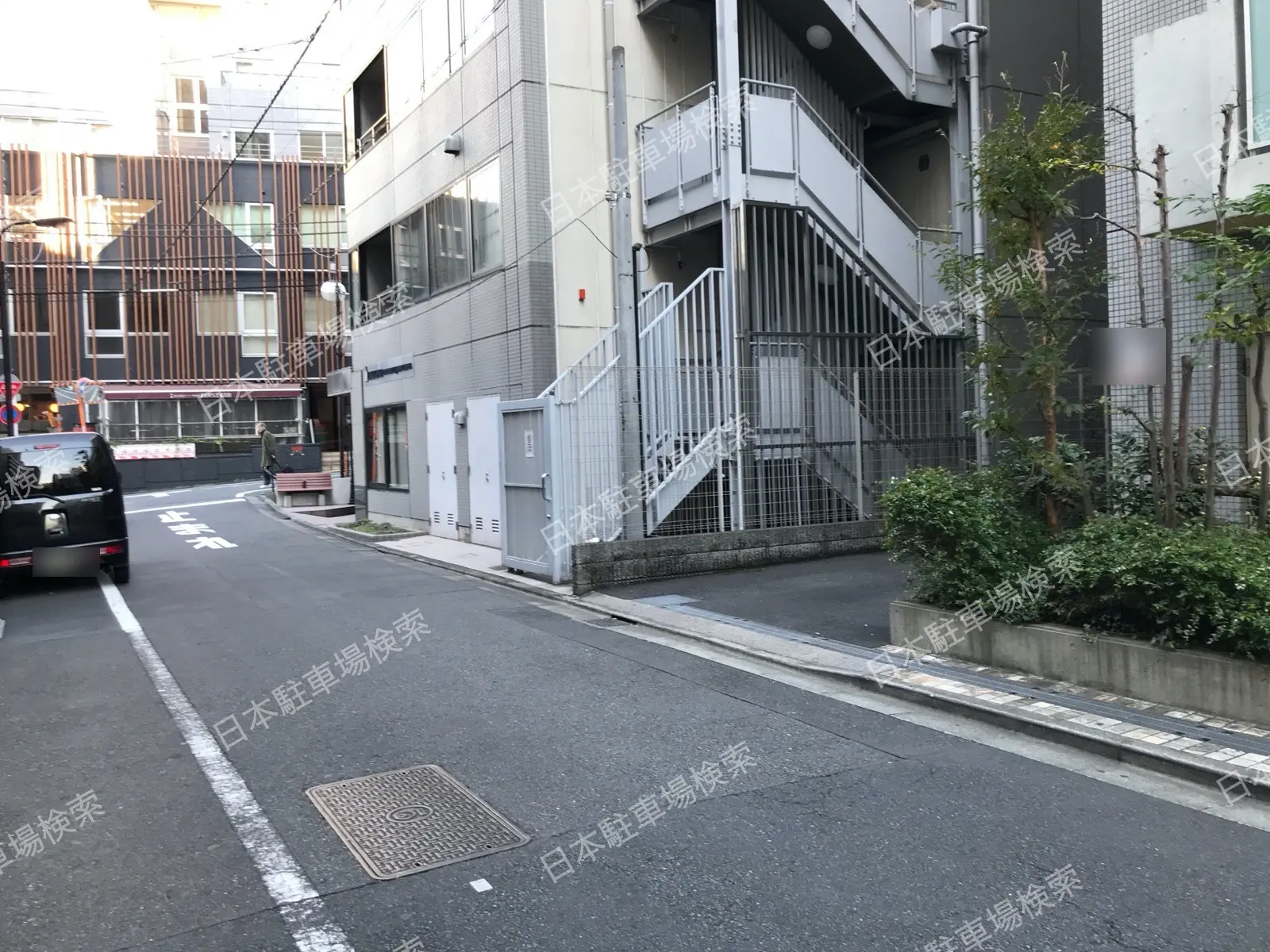 新宿区新宿５丁目　月極駐車場