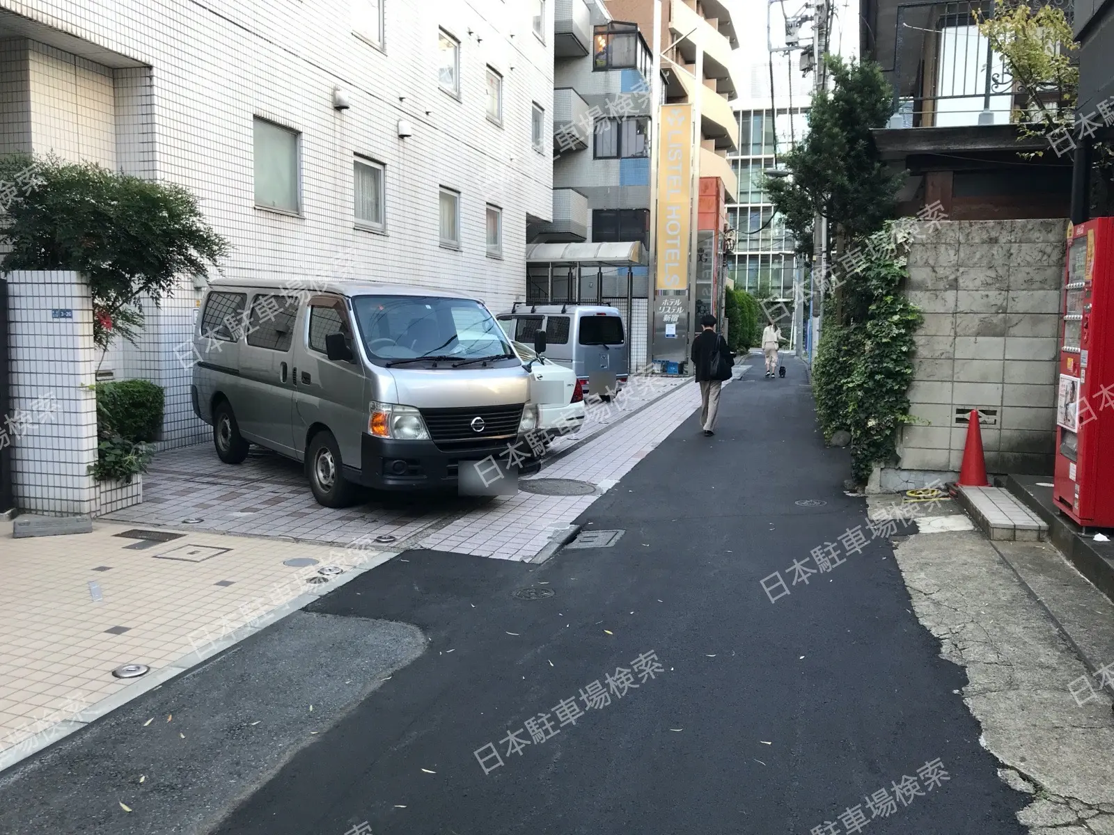 新宿区新宿５丁目　月極駐車場