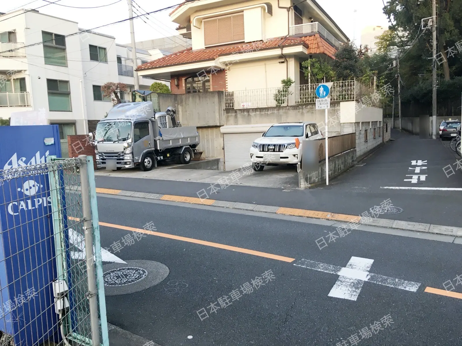 西落合１丁目33(屋外・平面) 月極駐車場