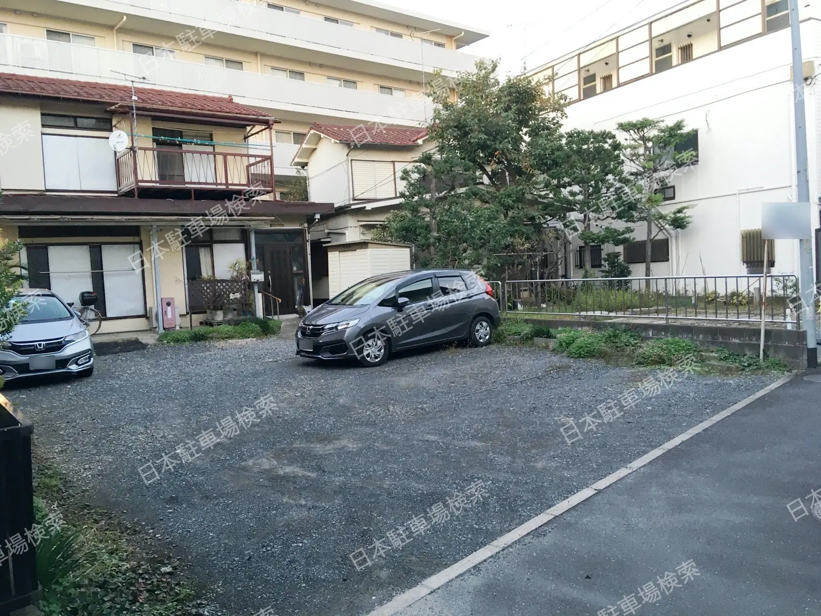 新宿区西落合１丁目　月極駐車場