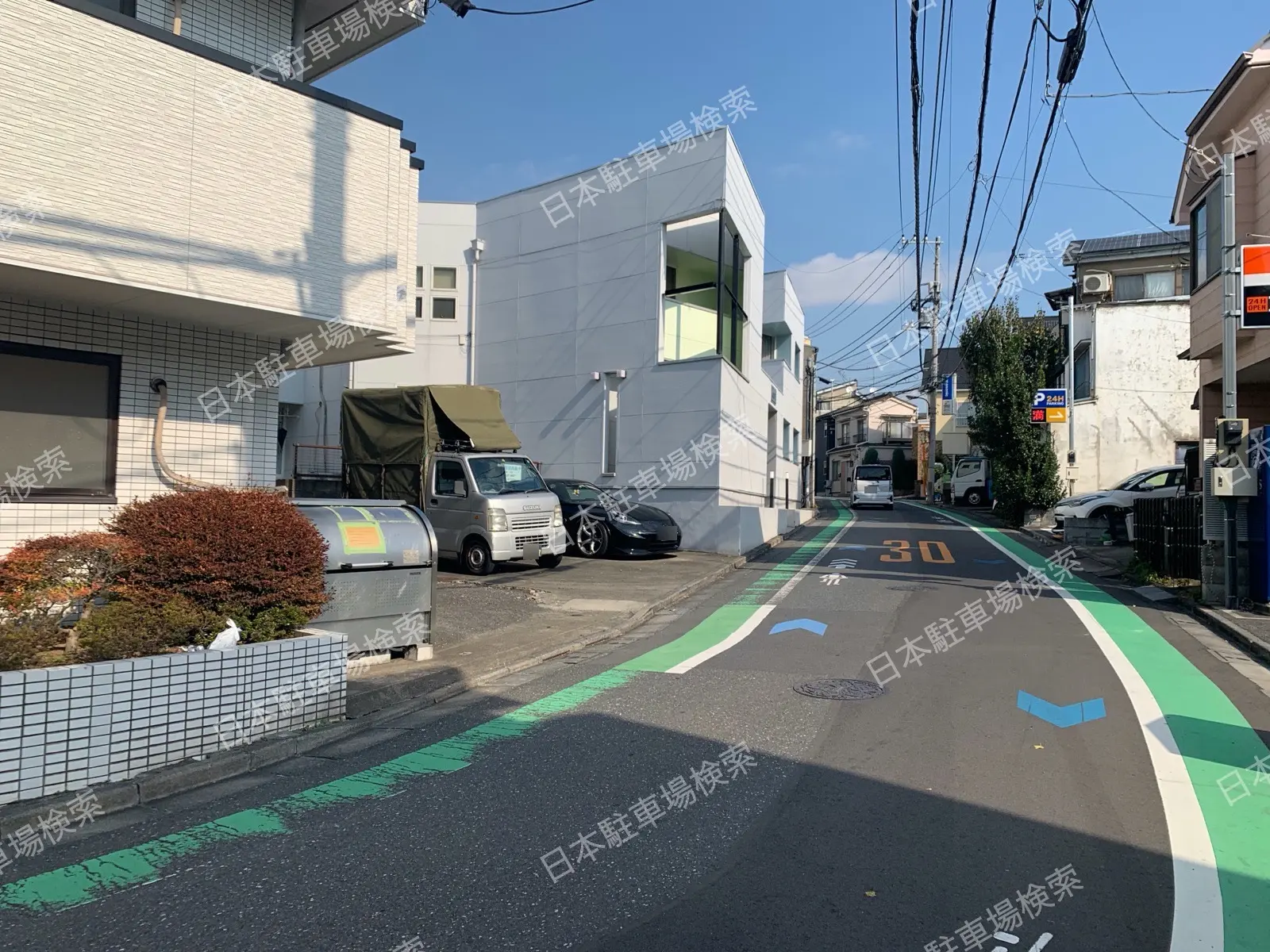 新宿区西落合１丁目　月極駐車場