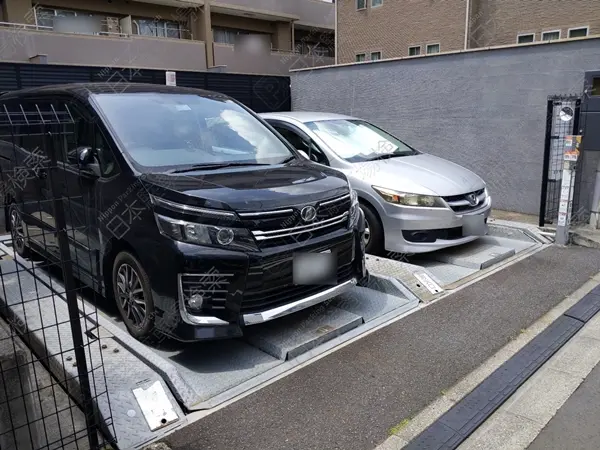 渋谷区代々木５丁目  月極駐車場