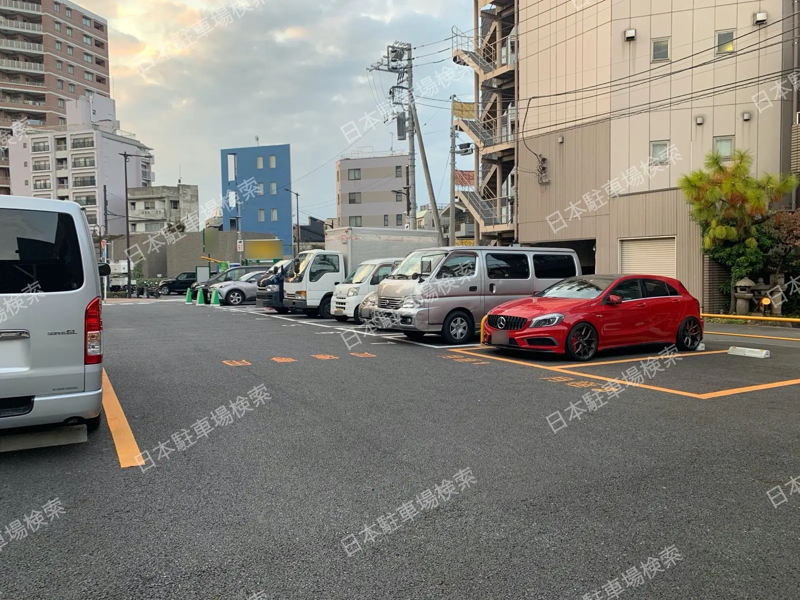 新宿区中落合２丁目　月極駐車場