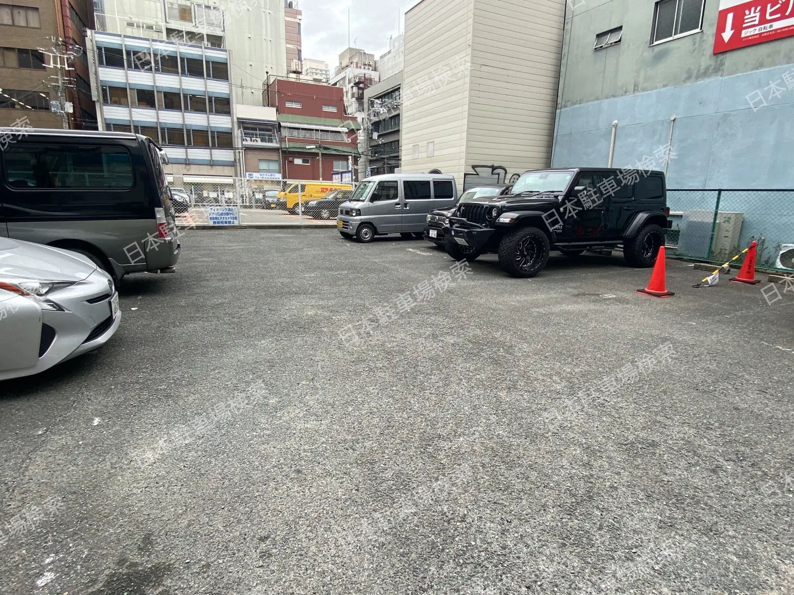 大阪市中央区南船場　月極駐車場