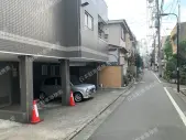 新宿区上落合３丁目月極駐車場