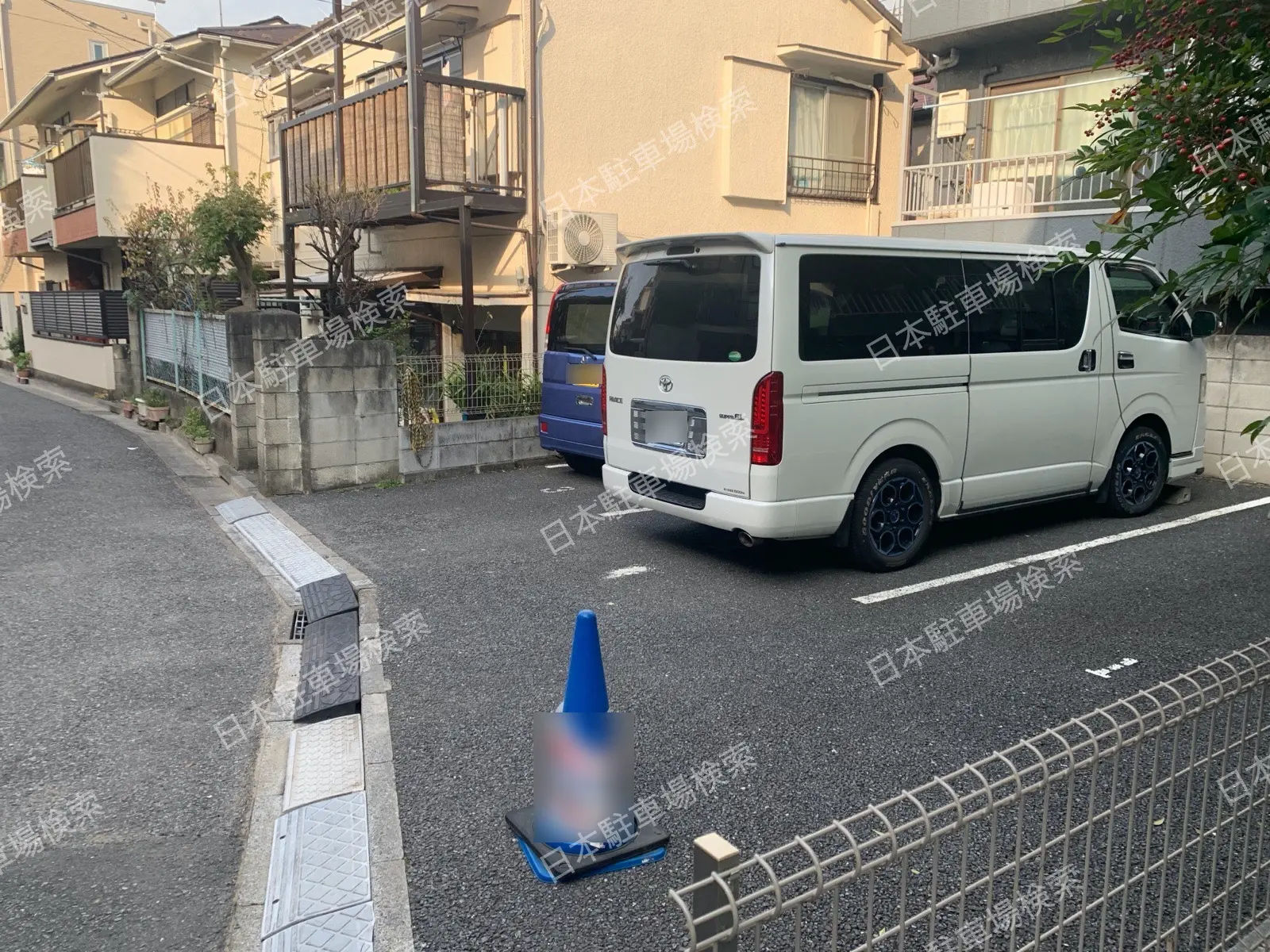 新宿区上落合３丁目　月極駐車場