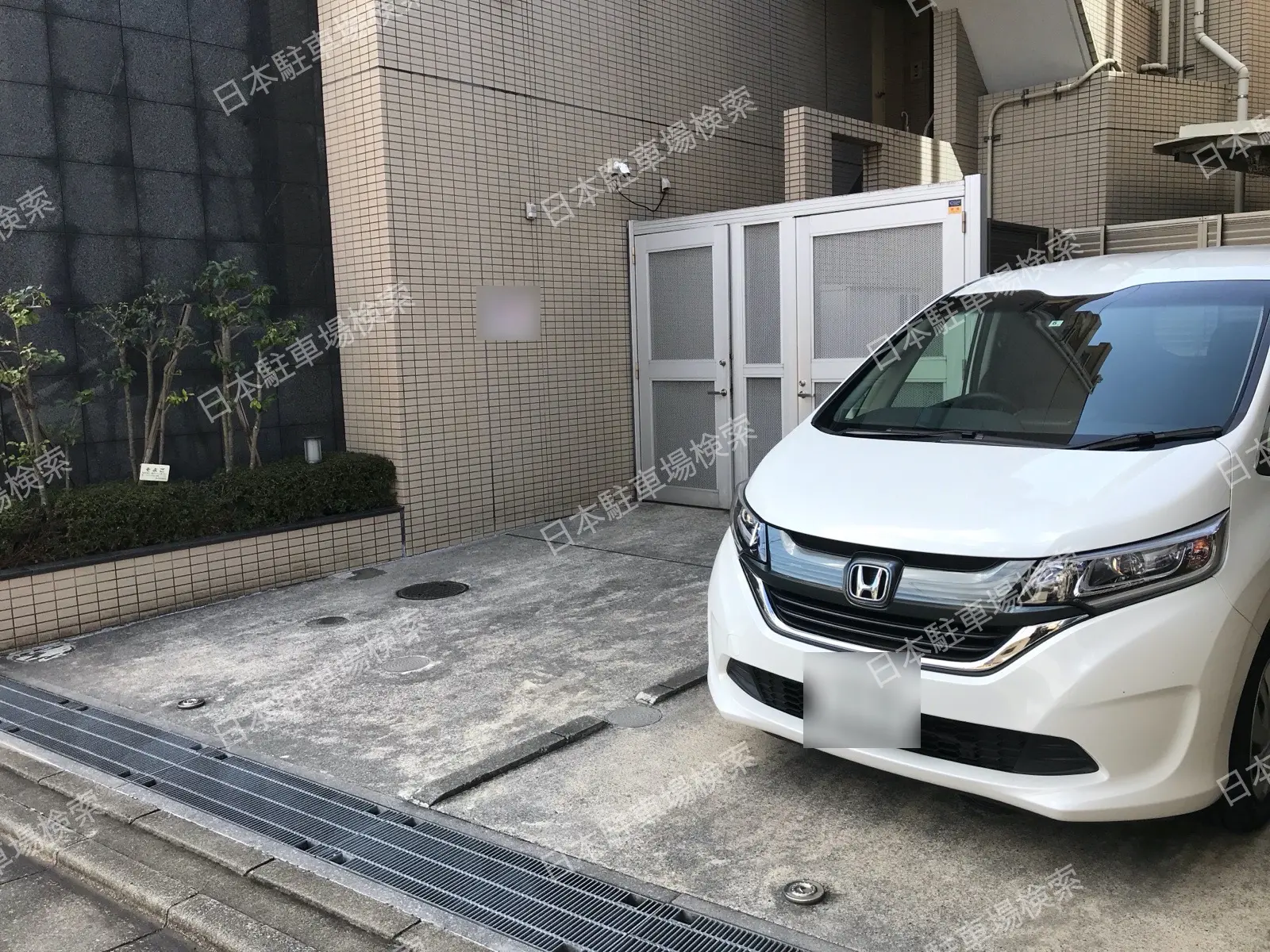 文京区根津2丁目　月極駐車場