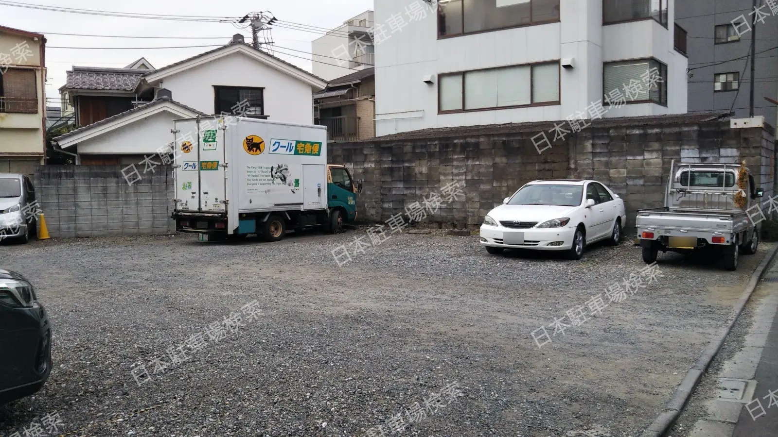 新宿区北新宿２丁目 月極駐車場