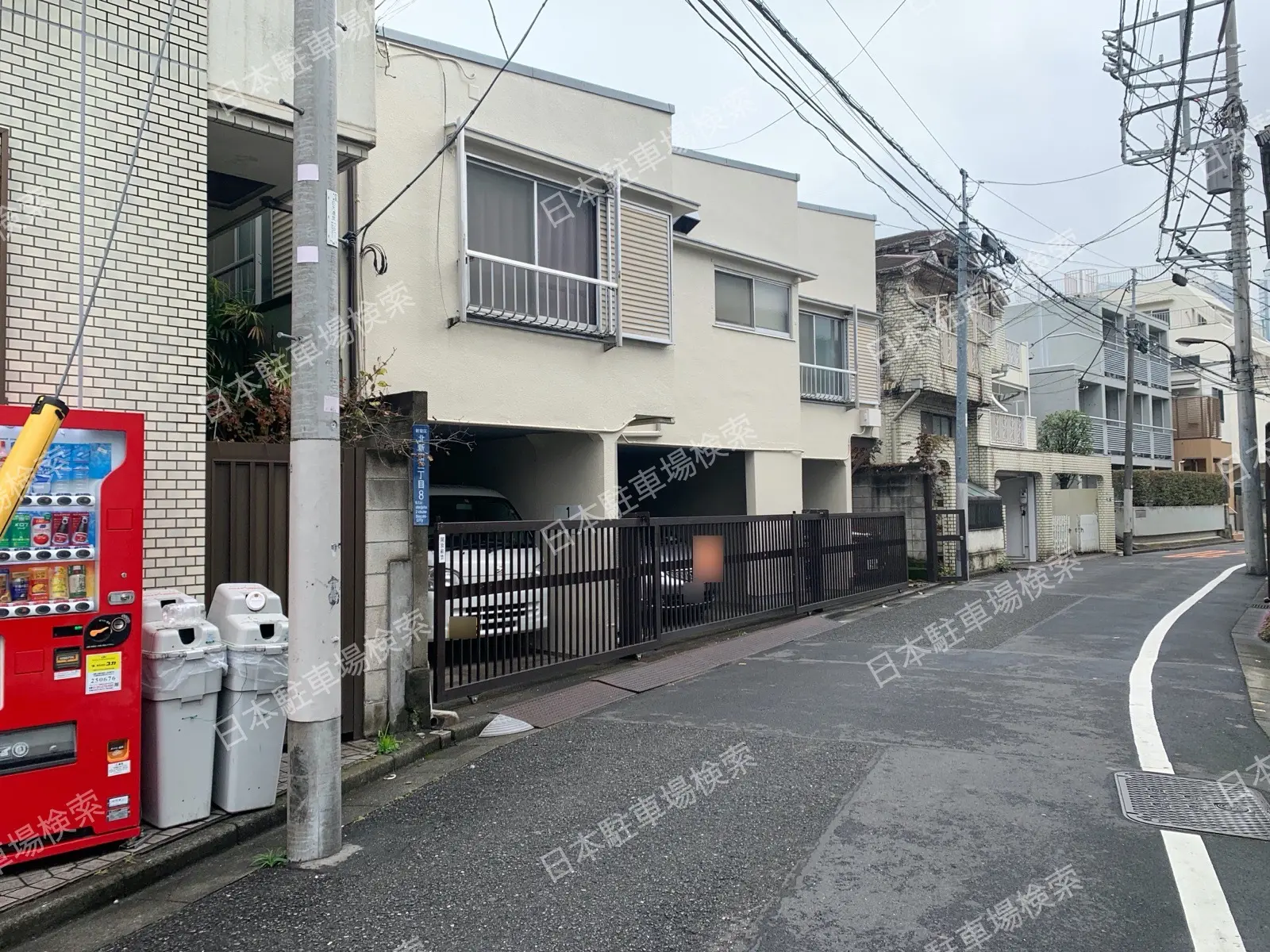 新宿区北新宿２丁目　月極駐車場