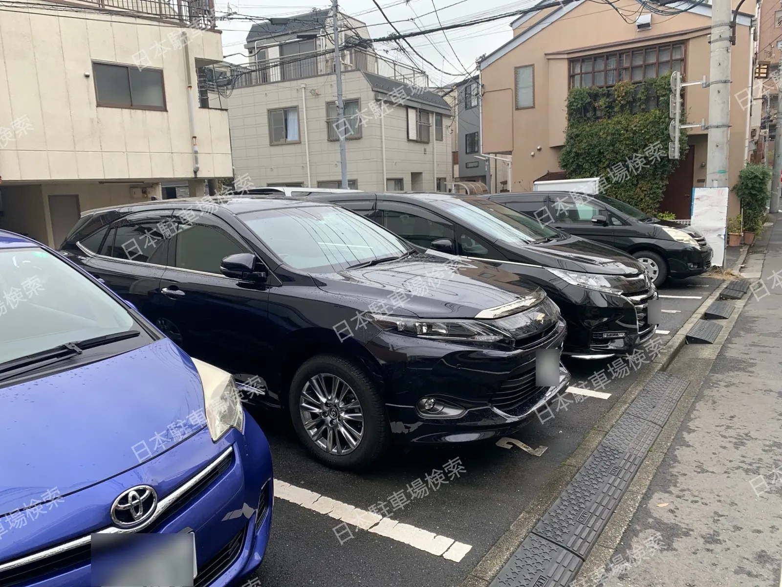 新宿区北新宿２丁目　月極駐車場