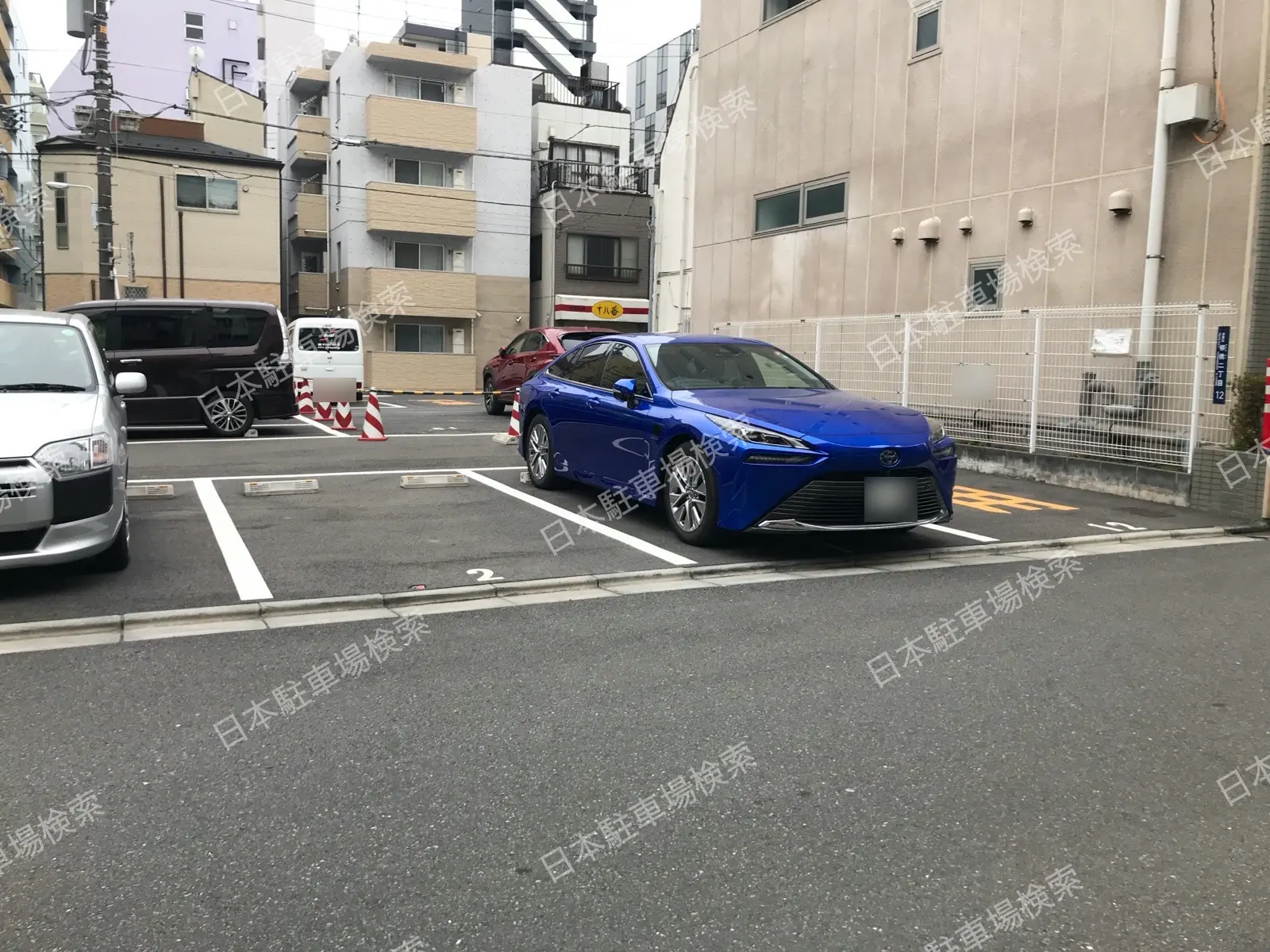 柳橋２丁目12(屋外・平面) 月極駐車場