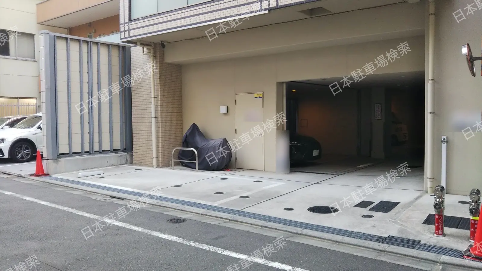 台東区柳橋２丁目　月極駐車場