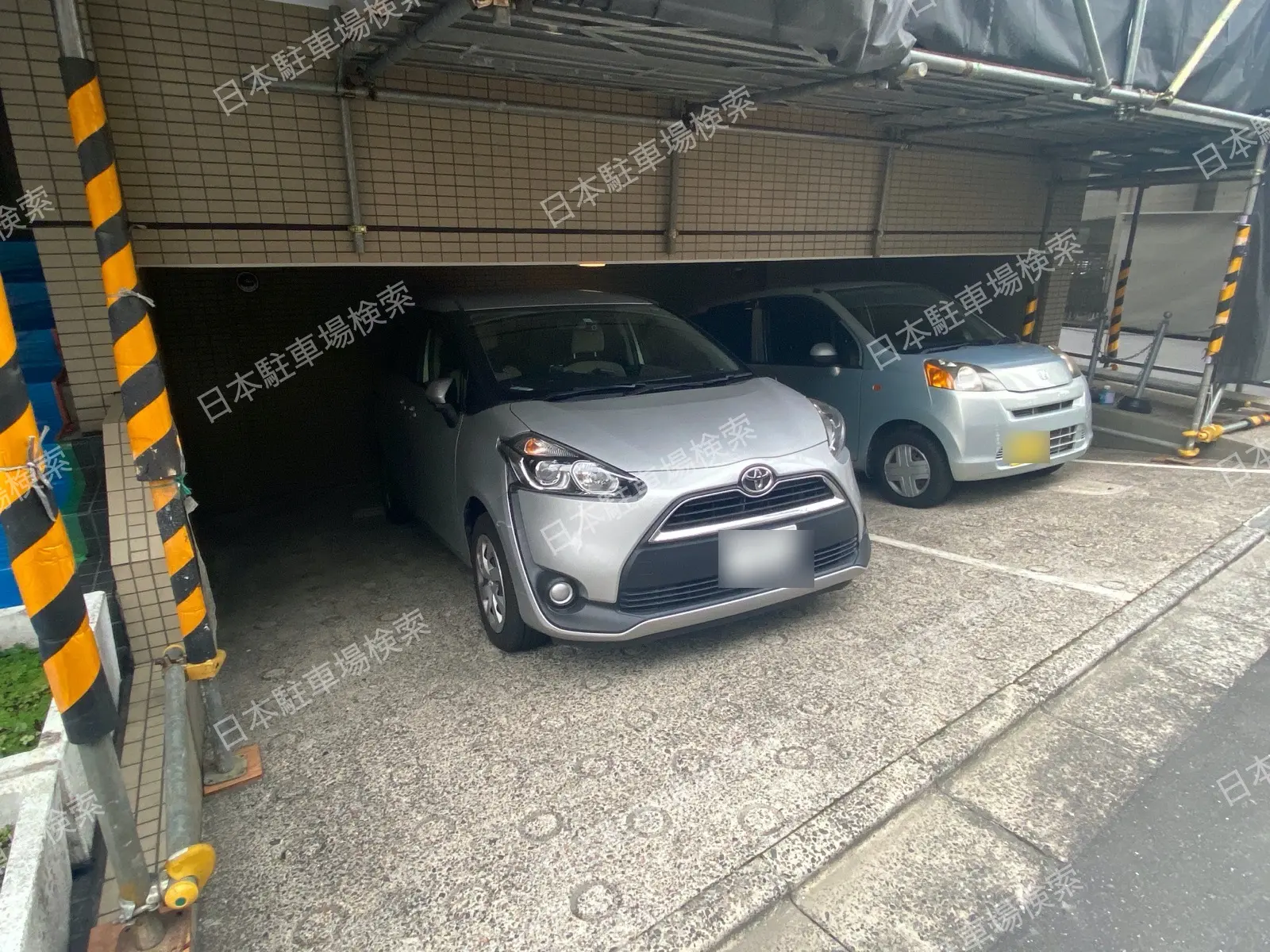 新宿区高田馬場２丁目　月極駐車場