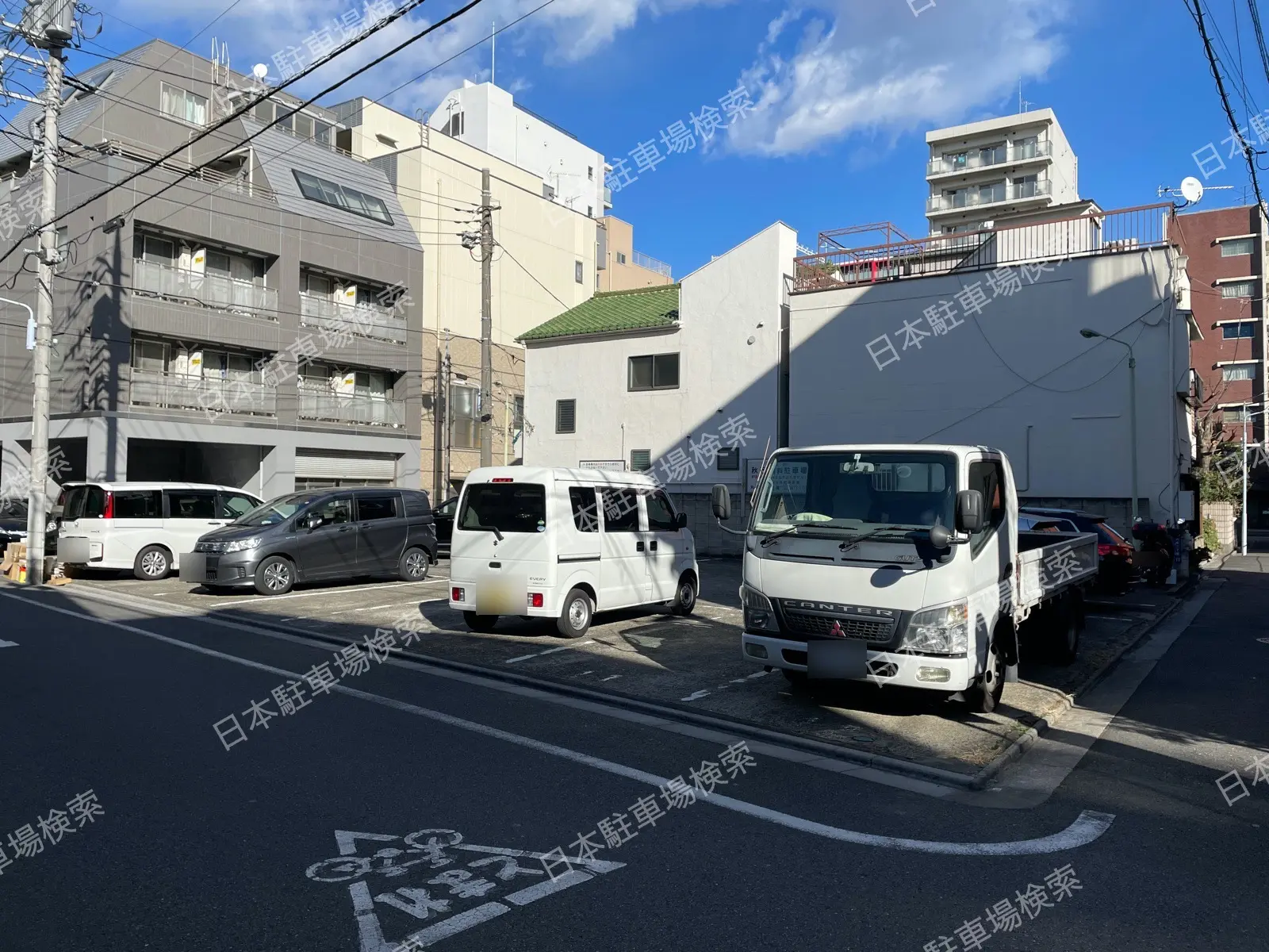 入谷２丁目11(屋外・平面) 月極駐車場