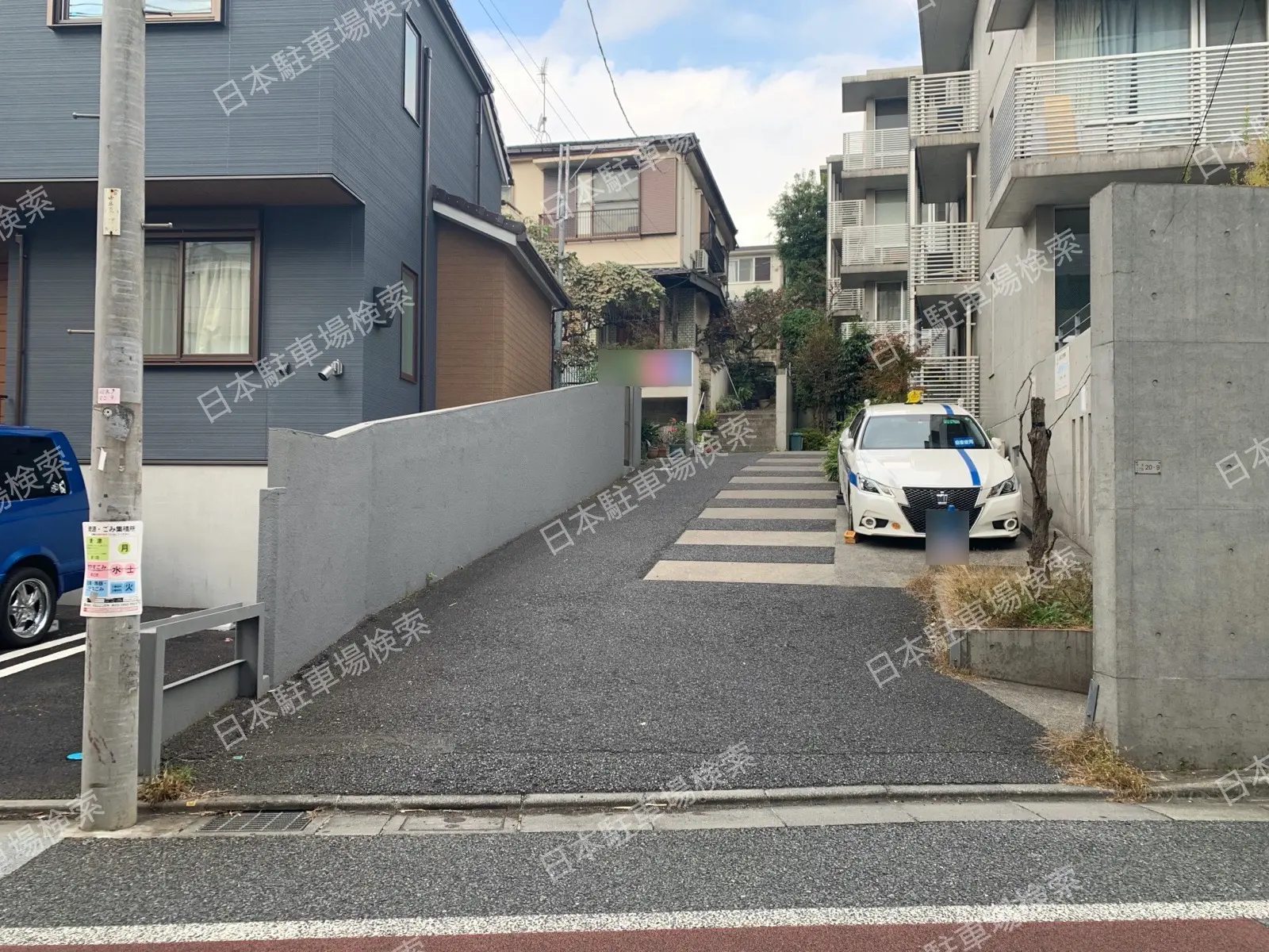 新宿区中井２丁目月極駐車場