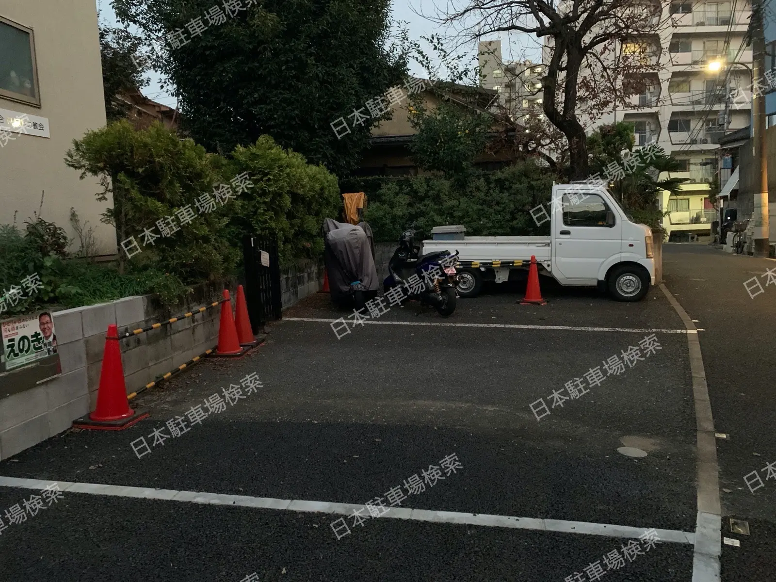 新宿区上落合１丁目　月極駐車場