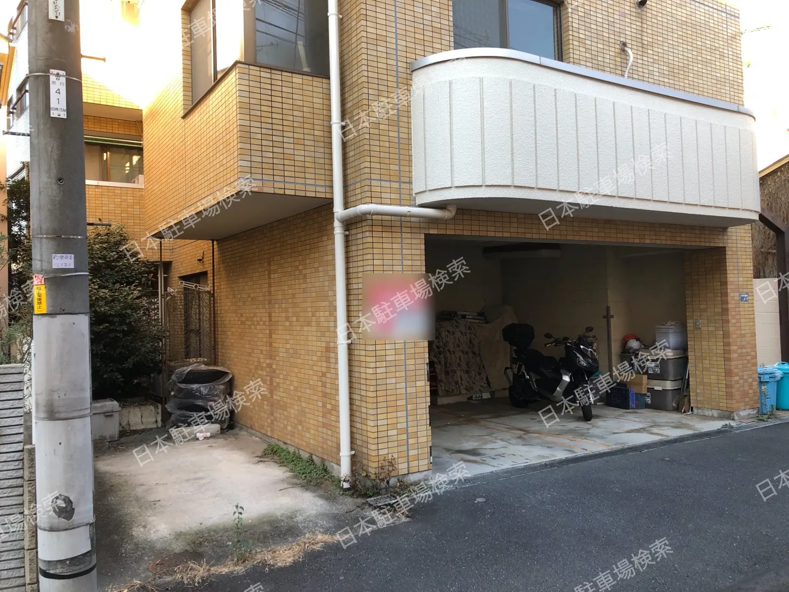 新宿区下落合４丁目月極駐車場