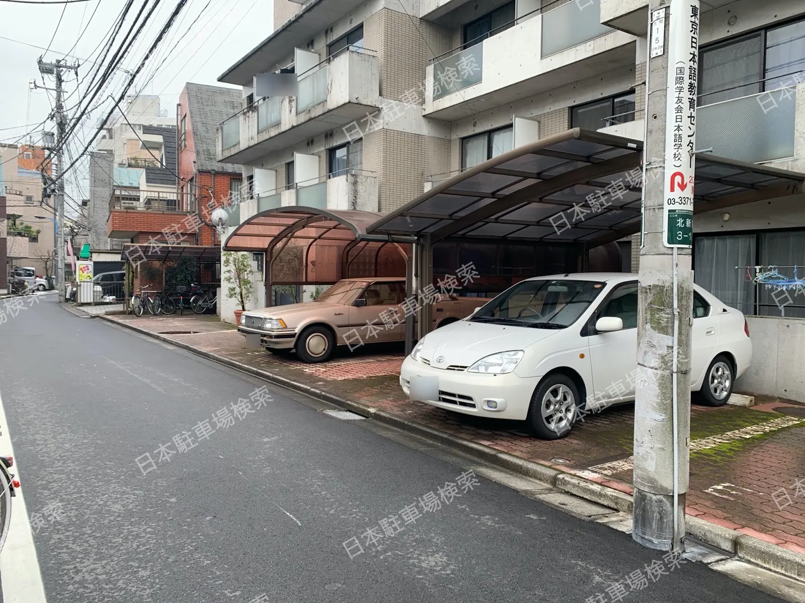 新宿区北新宿３丁目　月極駐車場