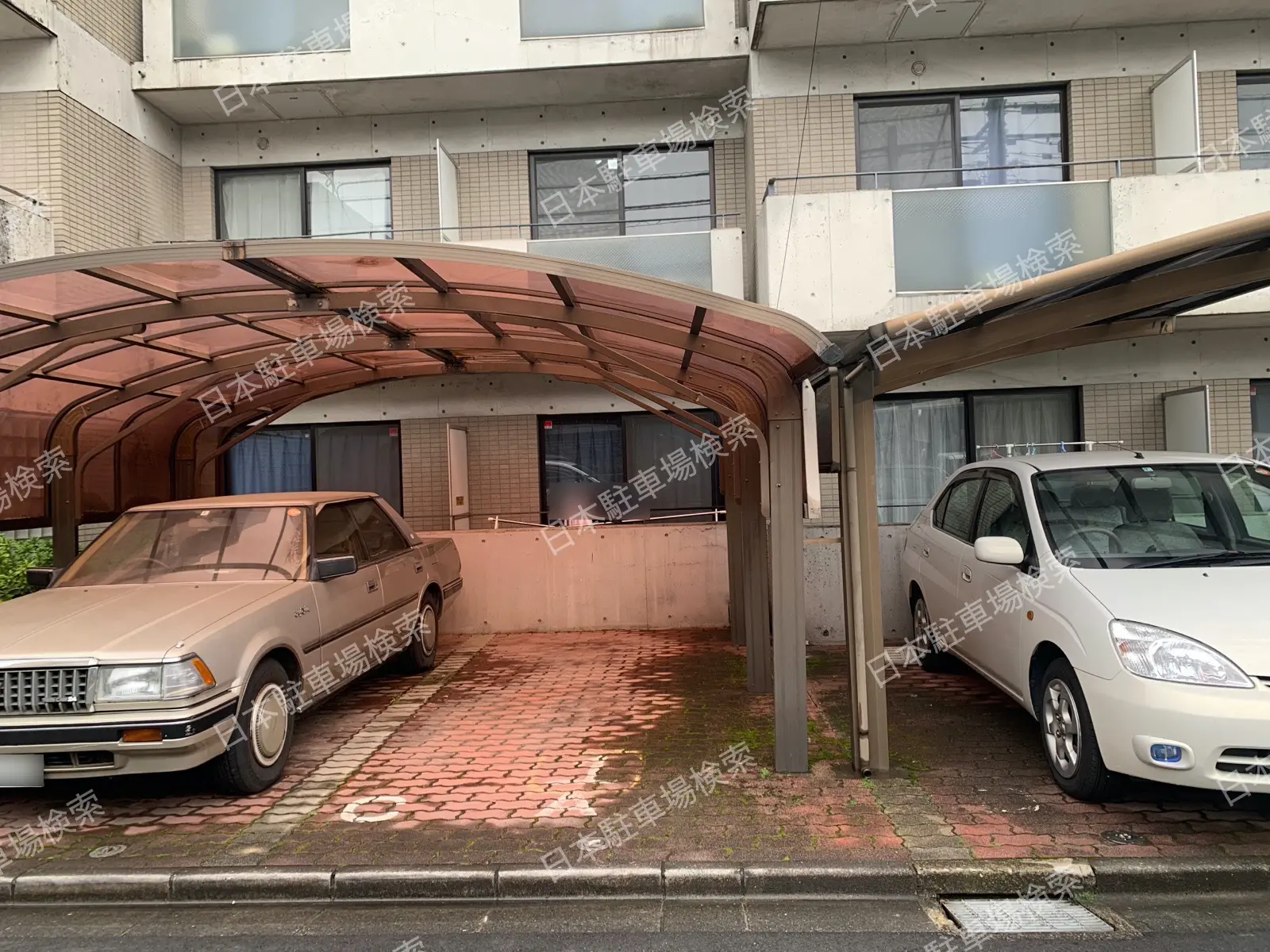 新宿区北新宿３丁目　月極駐車場