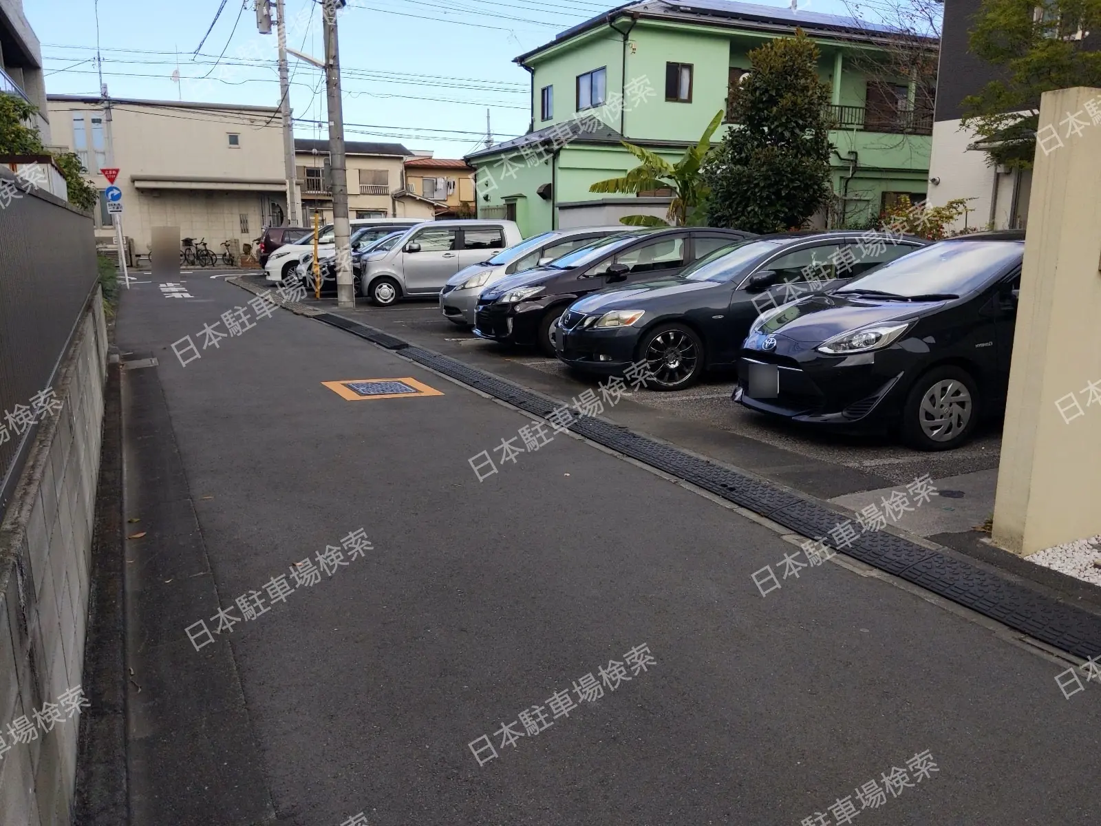 新宿区下落合３丁目　月極駐車場