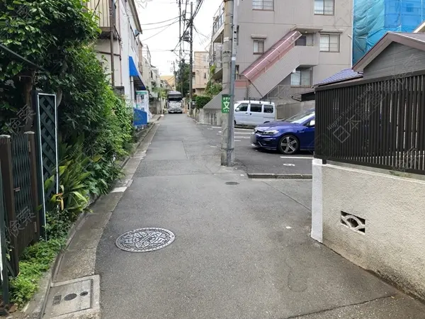 渋谷区上原１丁目  月極駐車場