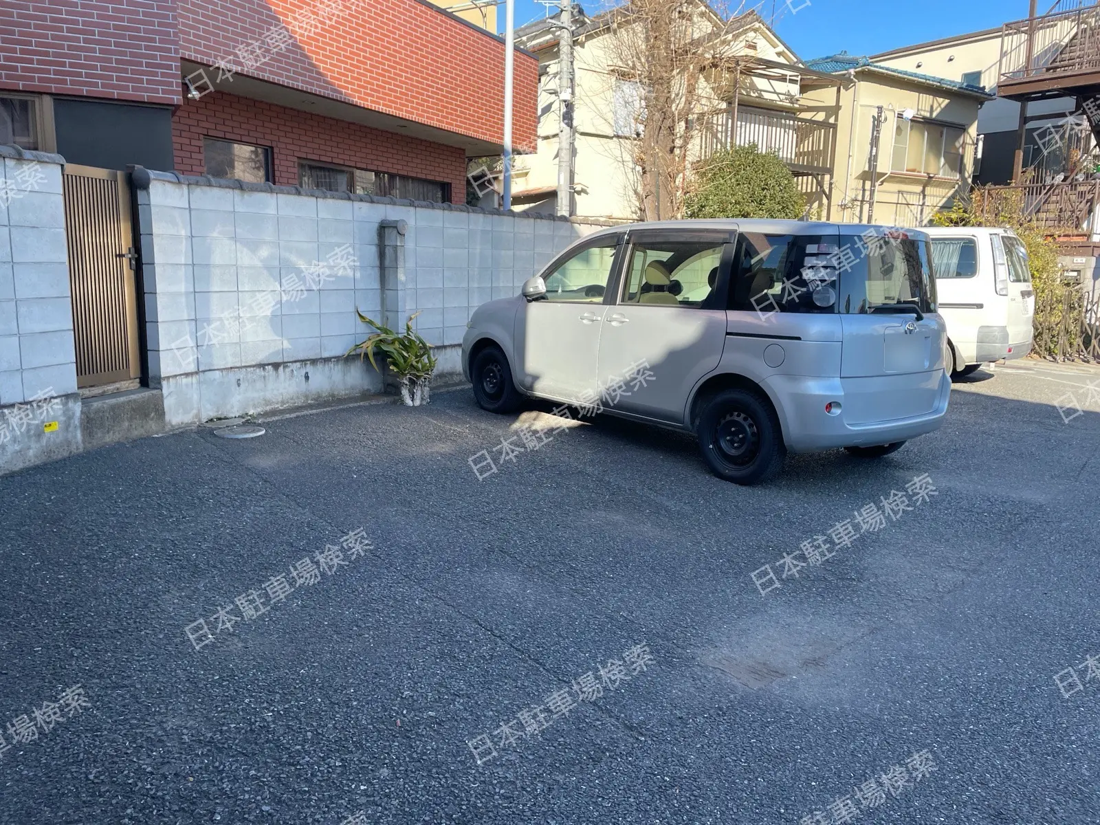 台東区根岸３丁目　月極駐車場