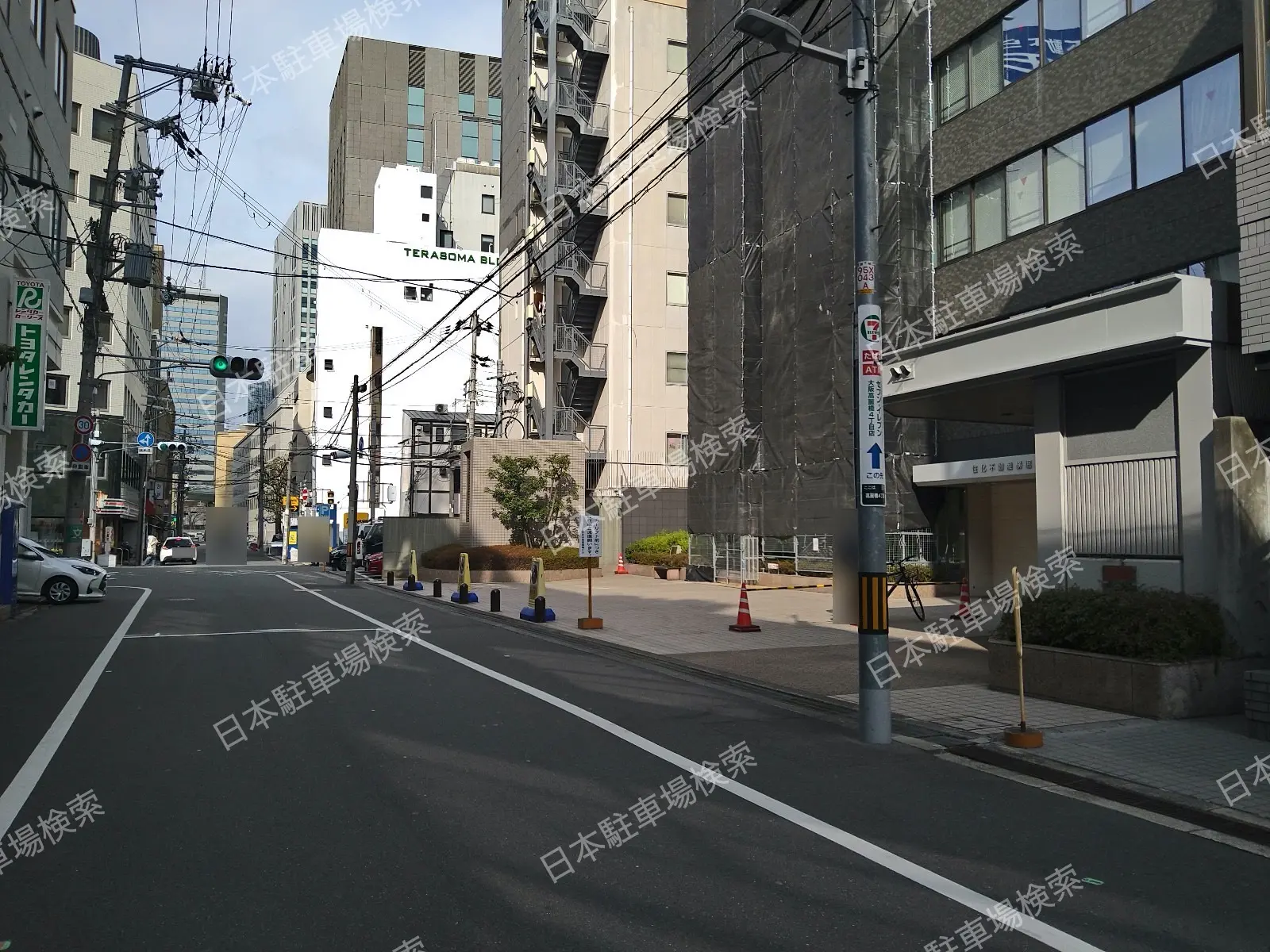 大阪市中央区高麗橋　月極駐車場