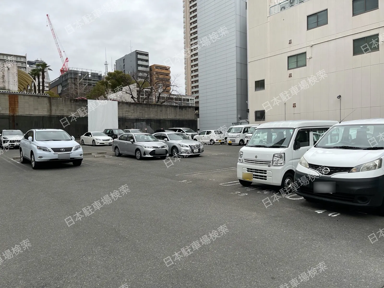 大阪市中央区龍造寺町　月極駐車場