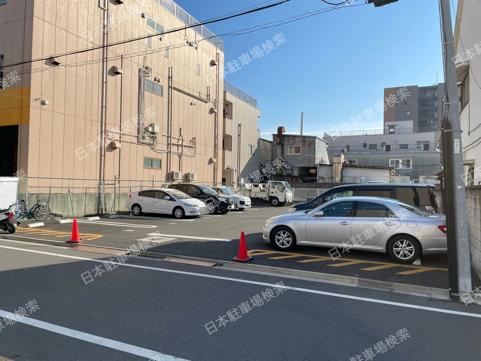 東砂６丁目4(屋外・平面) 月極駐車場