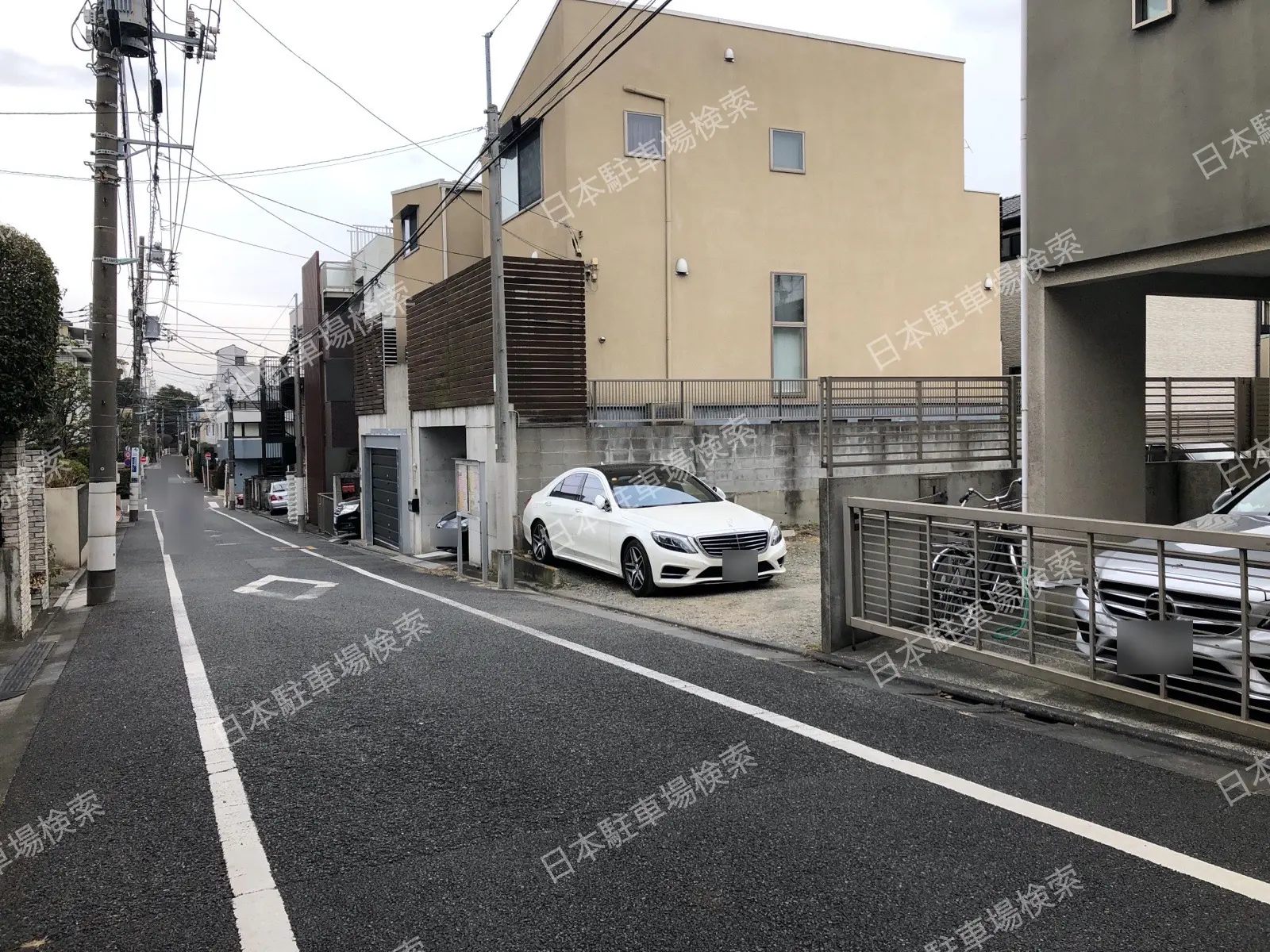 目黒区八雲３丁目　月極駐車場