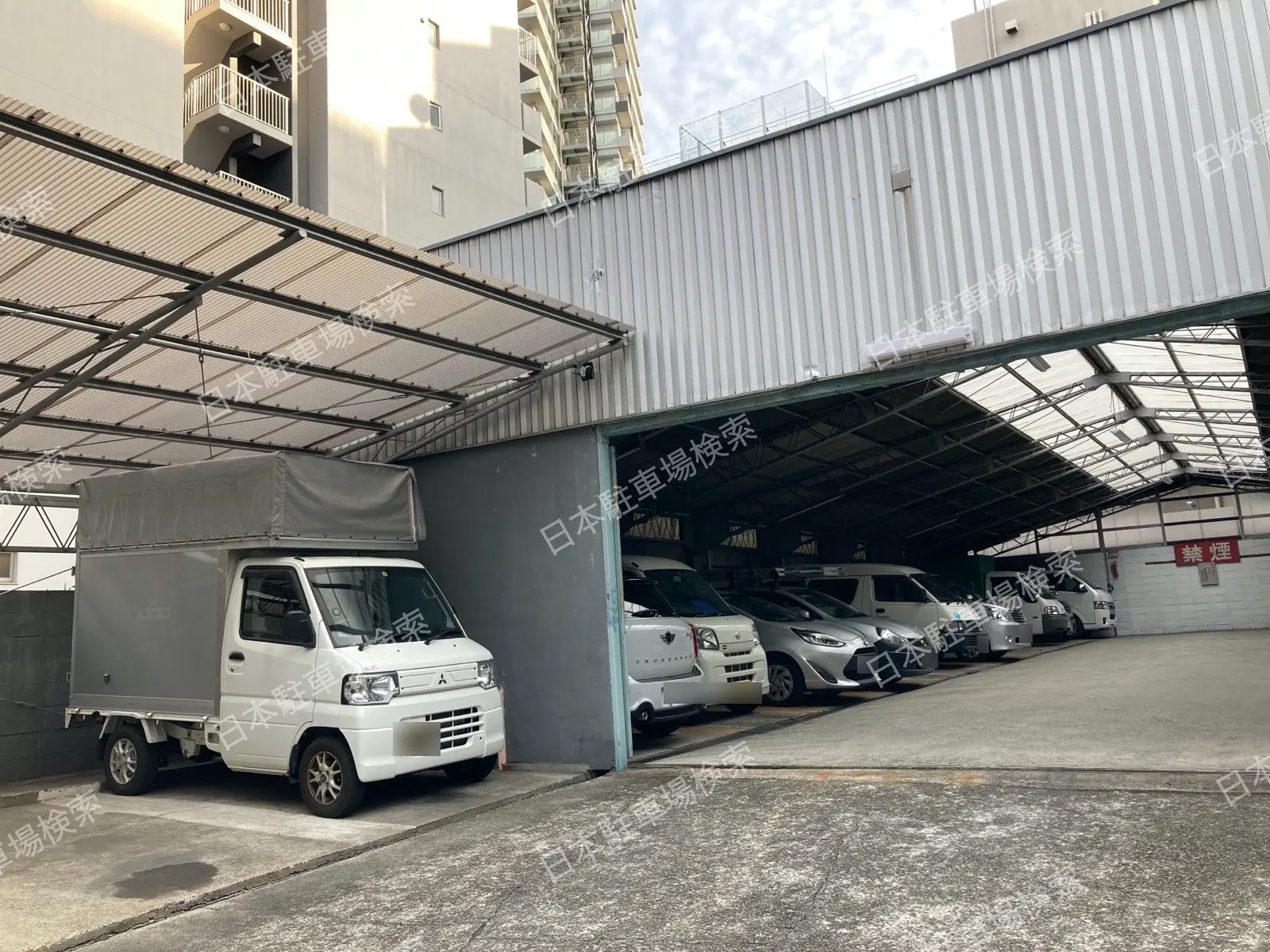 大阪市中央区安堂寺町２丁目　月極駐車場