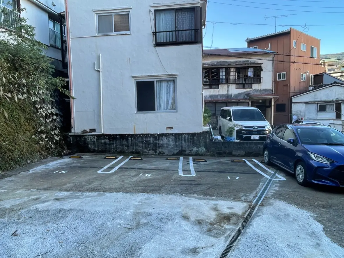 熱海市和田町 月極駐車場